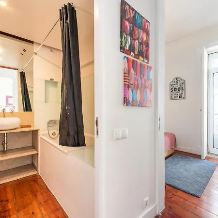 Guestready - Fantastic W Big Patio - Bairro Alto Lisbon