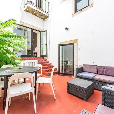 Guestready - Fantastic W Big Patio - Bairro Alto Appartement *
